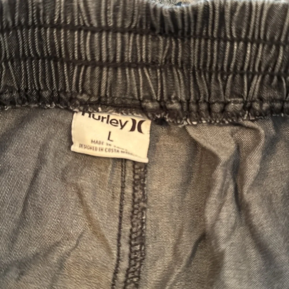 Hurley black lightweight cotton distressed shorts NWT L